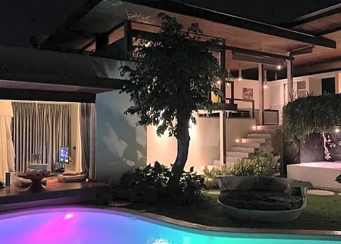 Villa Kiss Bali Seminyak